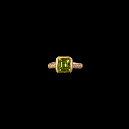 Peridotring mit Brillanten